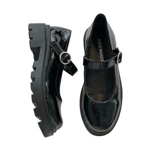 Steve Madden mary jane shoes